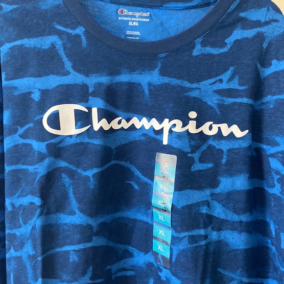 Champion Blue patterned long sleeve t-shirt Size XL NWOT. - Picture 2 of 7